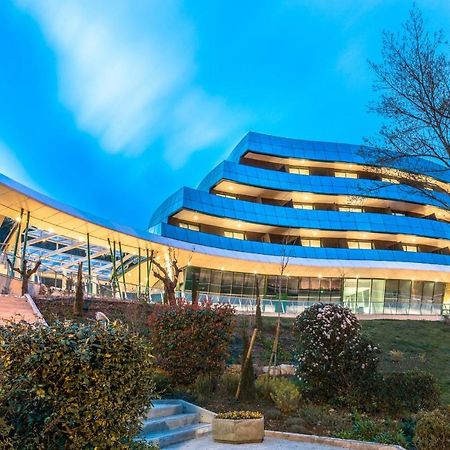 Eau Thermale Avene L'Hotel Exteriör bild